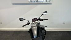 BMW F900 R